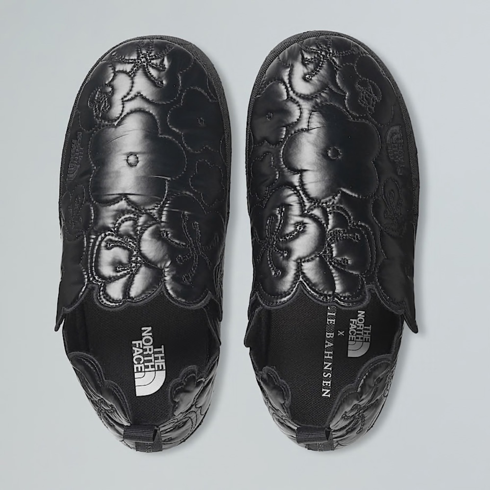 LIMITED EDITION Cecilie Bahnsen x The North Face Black Floral Design - Picture 2 of 5